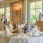 Hotel Schewe 3*